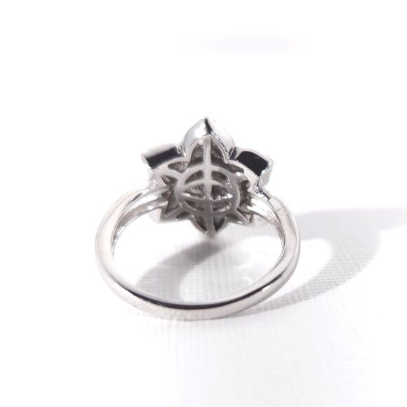Sterling Silver Ring with Diamond Accents Size 7-3/4 - Picture 5 of 8